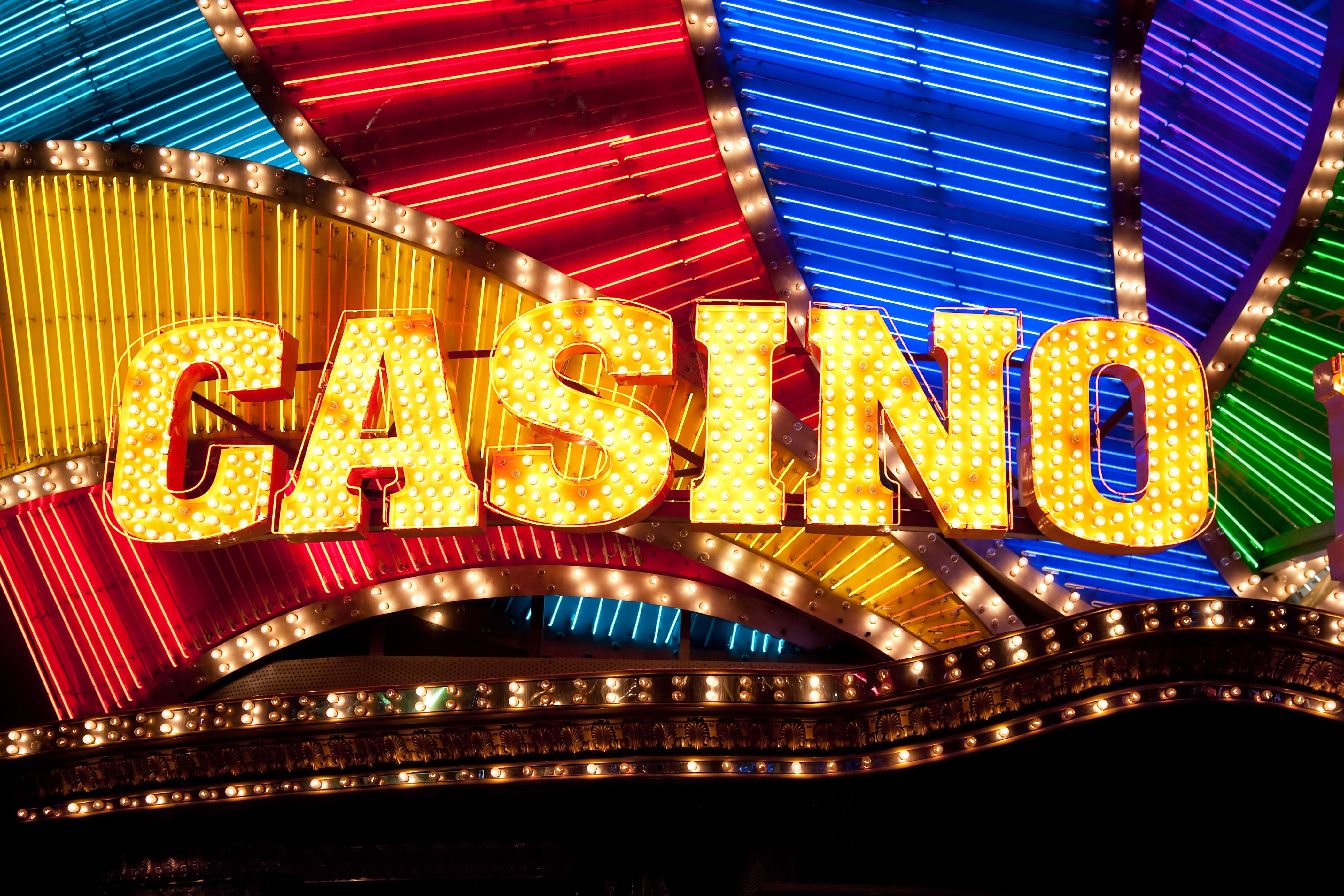 Gizli Sembollerin Çarkı: Slot Oyunlarında Zafer Keşfi